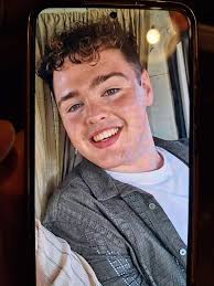 Michael (@madmickie)