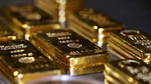 Ow to get a gold bar out of a glass box by hand? How Many Pounds Is One Bar Of Gold