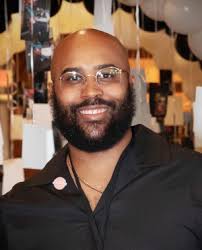 Howard St. Heritage Courtyard