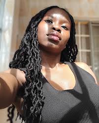 Happy birthdayyyy to me😊🥳🥳🥳🥳🥂❤️❤️