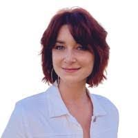 Sarah Stockwell's Instagram, Twitter & Facebook