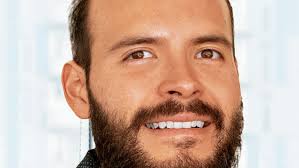 Daniel Zenteno's Instagram, Twitter & Facebook