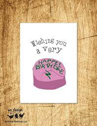 Printable Harry Potter Quot Wishing You A Very Happee Birthdae Quot Birthday Card Di Harry Potter Cards Harry Potter Birthday Cards Harry Potter Gifts Diy