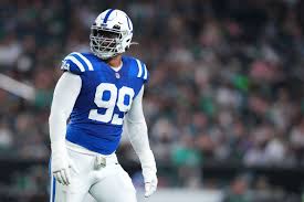 Dallas Cowboys should inquire about a trade for DeForest Buckner - Blogging  The Boys