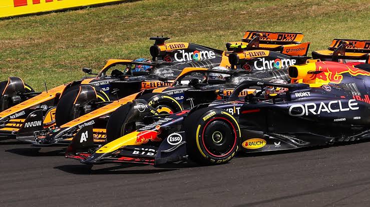 Max Verstappen sees a problem with 'number one driver' Piastri's support  role