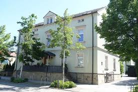 Wir bringen mieter & vermieter in unserem großen immobilienmarkt zusammen. Wohnung Mieten In Moritzburg Dippelsdorf 5 Aktuelle Mietwohnungen Im 1a Immobilienmarkt De
