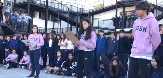 Check spelling or type a new query. Separan A Docente Sospechado De Abusar De Una Menor En Un Colegio Via Villa Allende