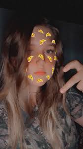 hello I m looking girlfriend