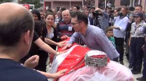 Şehit öğretmen şenay aybüke yalçın'ı tanımak i̇ster misiniz? Aybuke Ogretmen Katledilisinin 3 Yilinda Unutulmadi Aybuke Yalcin Kimdir Ve Kac Yasinda Aybuke Ogretmen Ne Zaman Olduruldu