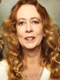 Laura Kipp's Instagram, Twitter & Facebook