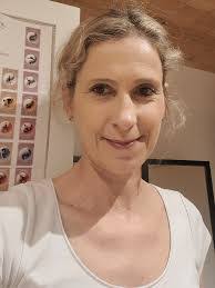 Barbara Aubry's Instagram, Twitter & Facebook