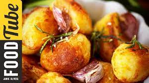 Jamie S Perfect Roast Potatoes Perfect Roast Potatoes Jamie Oliver Recipes Vegetable Recipes