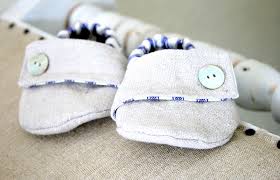 The birth of a new baby is an important life occasion to be celebrated. 25 Diy Baby Shower Gifts For The Little Boy On The Wa