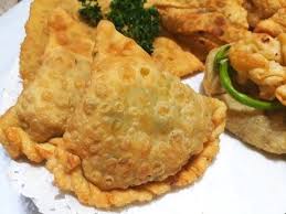سموسة هندية او سمبوسة بتقرش قرش وسر طعمتها تابعوا معي الفيديو Youtube Recipes Indian Food Recipes Food