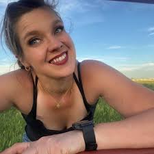 I'm a flower farmer in Reedley, CA I'm