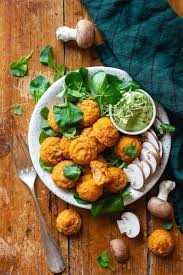 Boulettes De Patate Douce Et De Quinoa Deliacious Recette Recette Patate Douce Recette Patate Recettes De Cuisine