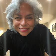 Preparing for Camino mid- Sept. 1st time!!! Any recommendations for women's  shoe inserts (wearing lightweight trainers not hiking boots) and do you  recommend breaking In the inserts ahead too? Wondering if breaking