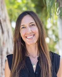 Hillary Mason's Instagram, Twitter & Facebook