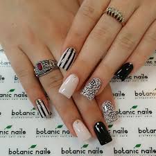 Beige Nails With Black Patterns Via Nail Designs Nail Arts Beige Nails Botanic Nails Beige Nails Design