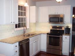 More Ideas Below Kitchenremodel Kitchenideas Modern Traditional Kitchen Design Ideas Small Small L Shaped Kitchens Kitchen Design Traditional Kitchen Design
