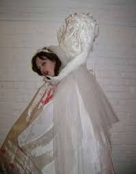 50 Easy Homemade Halloween Costumes To Diy This Year Halloween Wedding Dresses Halloween Bride Costumes Dead Bride Costume