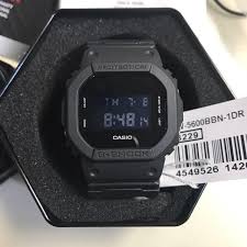 Flashes with buzzer that sounds for alarms, hourly time signals. Casio G Shock Dw 5600bbn 1dr Vintage Collectibles Vintage Watches Jewelry On Carousell