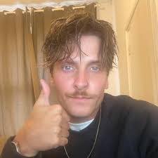 Bradley Spriggs's Instagram, Twitter & Facebook