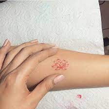 Uniquetattoos Bodyarttatoos Tatouagesminimes Tatouagesdejambes Red Tattoos Red Ink Tattoos Tattoos