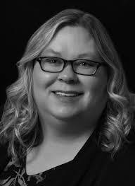 Elizabeth Ketcherside's Instagram, Twitter & Facebook