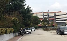 Νέα πολιτεία (λάρισα) € 139.000. Diamartyrontai Katoikoi Sth N Politeia Skoypidia Kai Parkarismena I X Stoys Pezodromoys Kosmoslarissa