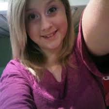 Emily Hatt♡ (@EmilyHatter3)