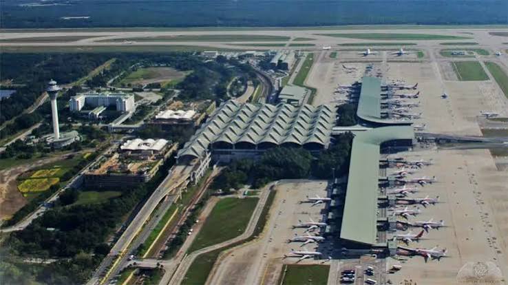 Các sân bay và cảng biển quan trọng của Malaysia trong vận chuyển hàng hóa