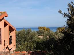 Scorri le gallerie foto degli annunci di privati per vacanze in famiglia o tra amici. Affitta Case Vacanze E Appartamento A Costa Rei Sardinia Natour