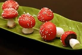 Sweet Splendid Meringue Mushrooms Meringue Mushrooms Stuffed Mushrooms Mushroom Cookies