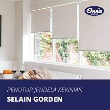 Selain itu, sisi bagian pinggir dari jendela bisa menggunakan kayu berkualitas dengan lapisan warna yang lebih baik. Wajib Tahu Penutup Jendela Kekinian Selain Gorden