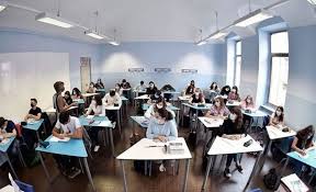 Este martes se han reanudado las clases virtuales tras el parón de semana santa. Siete Millones De Ninos Vuelven A Tener Clases Presenciales En Italia