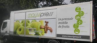 Le jus de pomme peut être une solution excellente si vous poursuivez un objectif beauté (peau plus lumineuse, cheveux plus brillants, perte de enfin, le jus de pomme a en plus un effet diurétique non négligeable. Pressoir Mobile Mouvipress Presse Vos Pommes En Loire Atlantique Morbihan Et Ille Et Vilaine