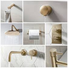 Crosswater Mpro Brushed Brass And Matt Black Brassware In 2020 Messing Badezimmer Badezimmereinrichtung Luxusbadezimmer