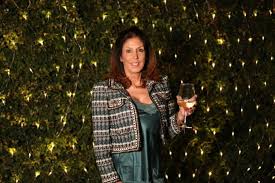 She was born on tuesday march 3rd 1970, in freedom is the key to rachel's personality. Rachel Hazes Organiseert Een Groot Thuis Meezingfeest Een Rondje Hazes Een Steengoed Artiest Maar Ook Een Moeilijk Man Kw Be