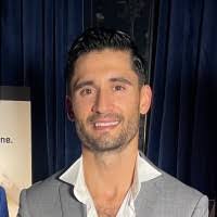 Andre Acevedo's Instagram, Twitter & Facebook