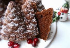 Nigella's-christmas-recipe-holiday tree bundt cake tin - Skandiblog
