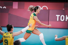 Quanto ao time feminino, as mulheres conquistaram 4 medalhas olímpicas, sendo 2 de ouro (2008 e 2012) e duas de bronze (1996 e 2000). Jogos Olimpicos Carol Gattaz Faz 40 Anos Com Otima Atuacao Na Vitoria Da Selecao Feminina De Volei Lance