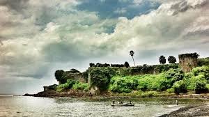 Insta-tour for guaranteed surprises ...