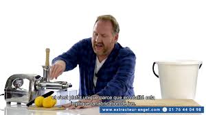 Notre site ne vend pas d'extracteurs de jus mais vous propose un comparatif de prix de tous les sites internet qui vendent des extracteurs de jus. Angel 7500 Extracteur De Jus Angel 7500 Angel Juicer