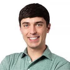 Barbara Hoefle's Instagram, Twitter & Facebook