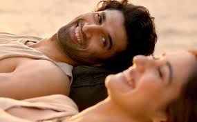 Malang Box Office Early Trends Day 5 Continues With Rock Steady Tuesday The trailer of malang, directed by mohit suri and starring aditya roy kapur, disha patani, anil kapoor and kunal kemmu, has been released today the trailer of malang seems like a wild. malang box office early trends day 5