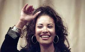 Selena Quintanilla додаде нова... - Selena Quintanilla