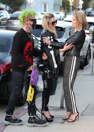 Earlier this year, she dropped her single flames, featuring mod sun. Avril Lavigne With Mod Sun Arrive For Dinner At Giorgio Baldi In Santa Monica Gotceleb