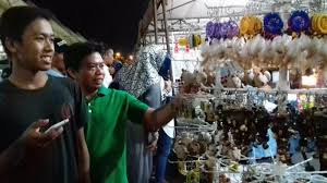 Untuk lebih jelas, berikut adalah 10 pasar malam yang bisa dikunjungi di thailand penuh dengan wisata kuliner. Ngarsopuro Night Market Pasar Malam Peninggalan Jokowi Di Solo Cuma Di Malam Minggu Tribunnews Com Mobile