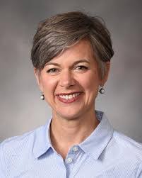 Joanne Burris's Instagram, Twitter & Facebook